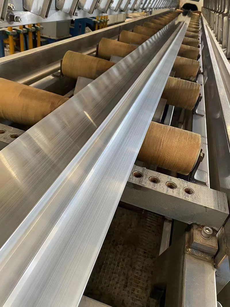 鋁型材定制開模