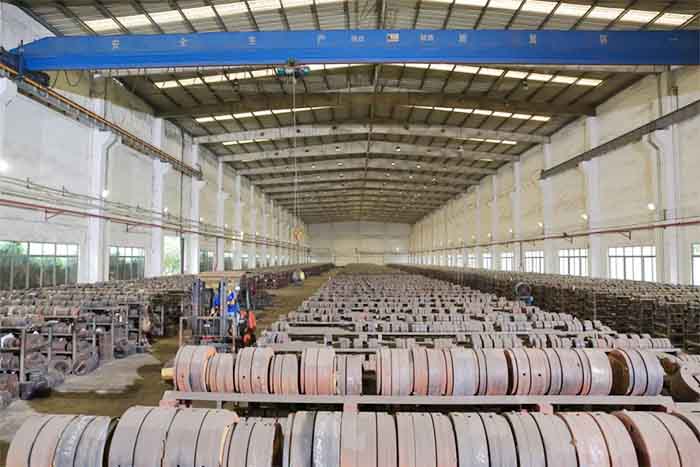 鋁型材開模定制模具車間-工業(yè)鋁型材生產(chǎn)廠家